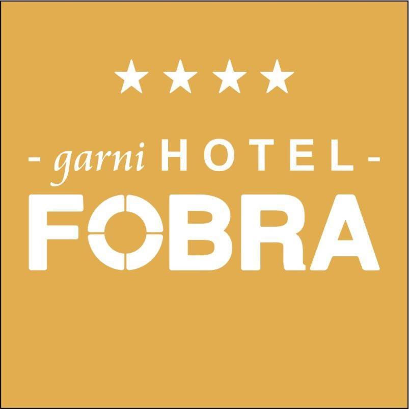 פודגוריצה Hotel Fobra מראה חיצוני תמונה